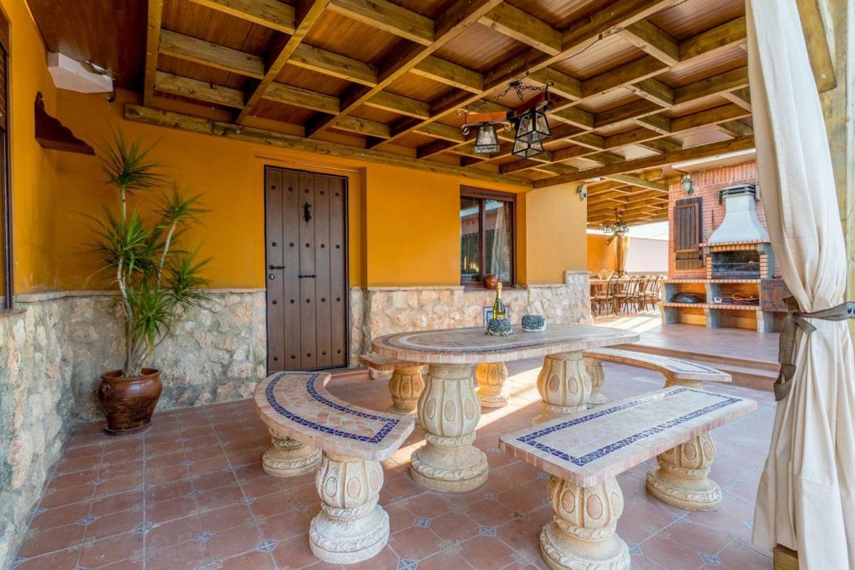 Casa Ludima Villa Fuentes de Andalucía Kültér fotó